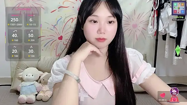 Snapshot of xiaoguai99 chatting on June 2026 01:28:01 PM xiaoguai99 online show from June 2026 01:28:01 PM