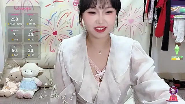 xiaoguai99 online show from April 2026 01:02:01 PM