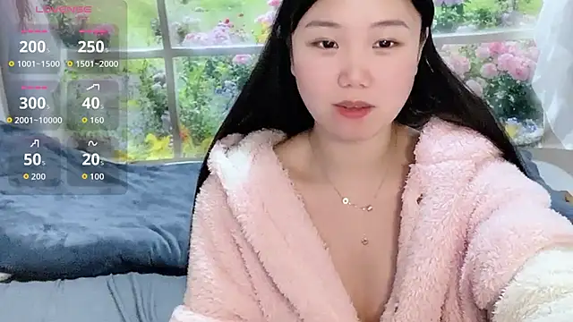 xiaoguai99 online show from March 2026 01:02:01 PM
