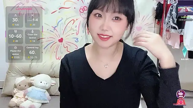 xiaoguai99 online show from April 2026 12:52:01 PM