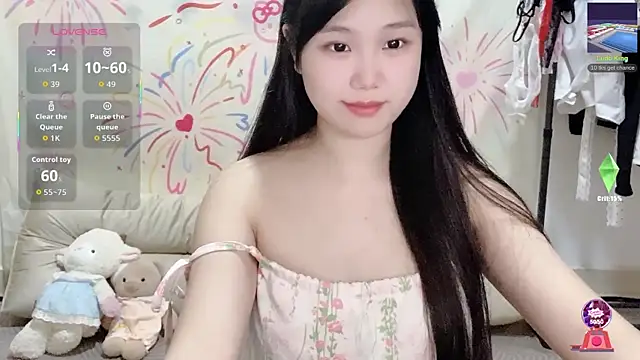 Snapshot of xiaoguai99 chatting on June 2026 12:32:01 PM xiaoguai99 online show from June 2026 12:32:01 PM