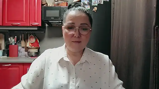 infinity loveliness online show from April 2026 10:11:02 AM