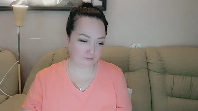 infinity loveliness online show from November 2025 05:00:02 AM