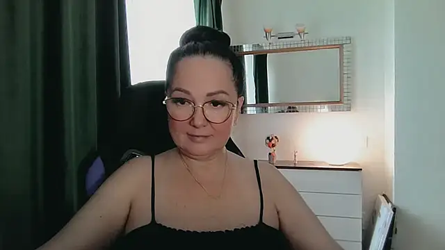 Snapshot of infinity_loveliness chatting on July 2026 08:22:02 AM infinity loveliness online show from July 2026 08:22:02 AM