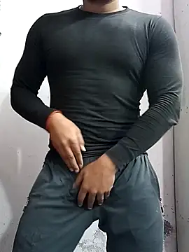 Snapshot of ravi18122 chatting on January 2026 04:43:01 PM ravi18122 online show from January 2026 04:43:01 PM