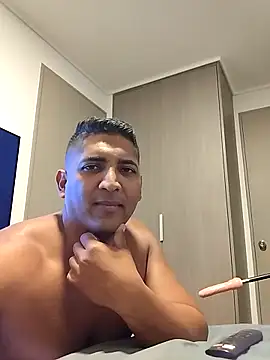 xxxch3o online show from May 2026 04:05:01 AM