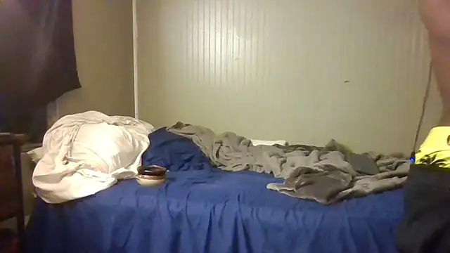 Quuwavve online show from March 2026 12:34:01 AM