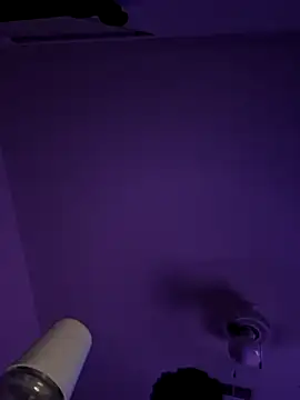 moneyboi1988 online show from April 2026 01:24:02 AM
