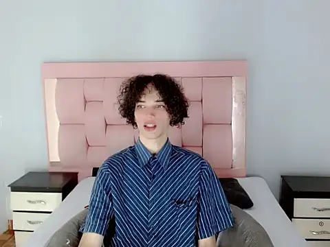 sora jun online show from April 2026 01:17:01 PM