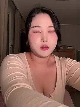 Snapshot of Ssun0612 chatting on January 2026 03:30:01 PM Ssun0612 online show from January 2026 03:30:01 PM