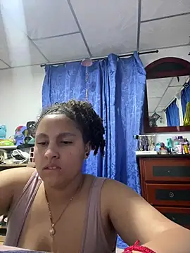 Snapshot of Selene_Voon chatting on April 2026 12:44:02 AM Selene Voon online show from April 2026 12:44:02 AM