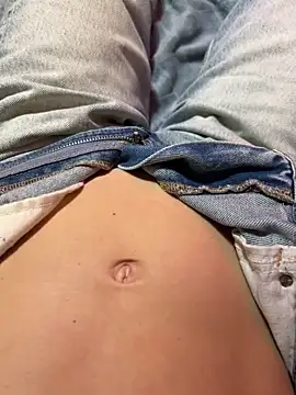 sexnamour online show from April 2026 07:09:02 PM