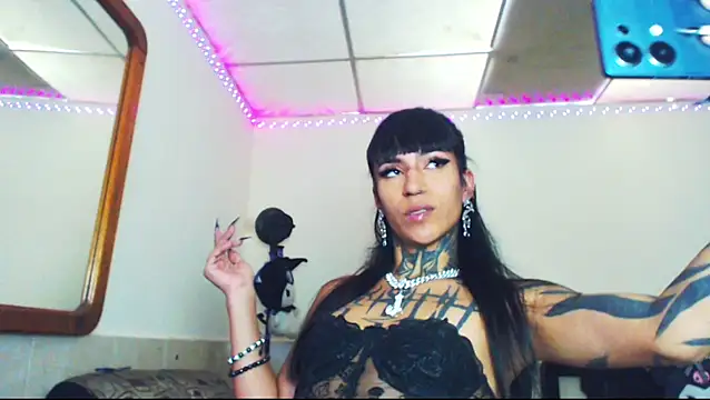 Snapshot of jazmin_wolf chatting on July 2026 05:46:02 PM jazmin wolf online show from July 2026 05:46:02 PM