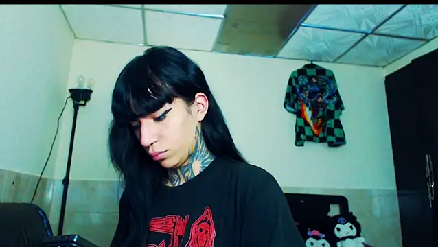 Snapshot of jazmin_wolf chatting on February 2026 12:05:01 PM jazmin wolf online show from February 2026 12:05:01 PM