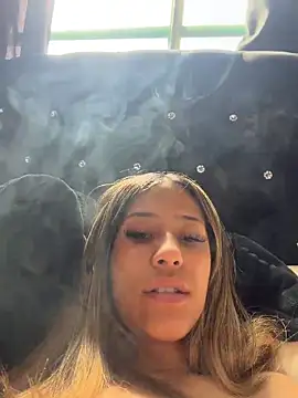 vicky bass  online show from April 2026 02:12:01 PM