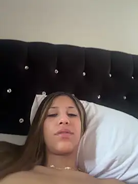 vicky bass  online show from March 2026 07:41:01 PM