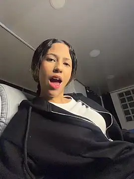 vicky bass  online show from February 2026 04:20:01 AM