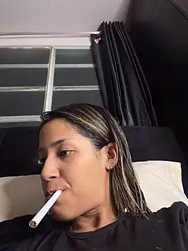 Snapshot of vicky_bass_ chatting on June 2026 03:34:01 AM vicky bass online show from June 2026 03:34:01 AM
