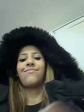 vicky bass  online show from March 2026 02:24:01 AM