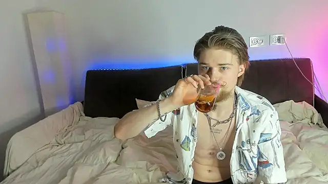 Lev Miller online show from February 2026 03:56:01 PM