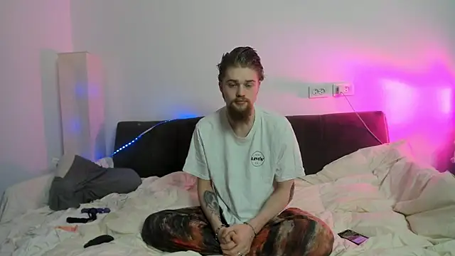 Lev Miller online show from February 2026 03:27:01 AM