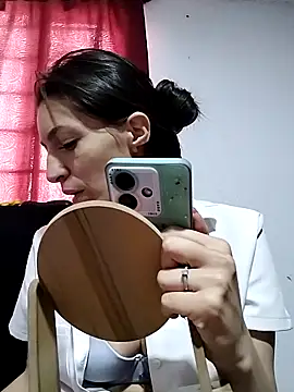 tina2204 online show from February 2026 02:06:02 PM