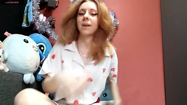 TiaraHenegan online show from January 2026 07:04:01 AM