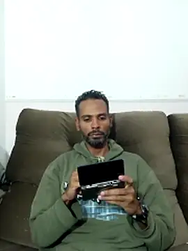 Snapshot of moreno_alpha_br chatting on June 2026 03:57:01 PM moreno alpha br online show from June 2026 03:57:01 PM