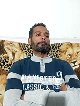 Snapshot of moreno_alpha_br chatting on June 2026 10:49:02 PM moreno alpha br online show from June 2026 10:49:02 PM