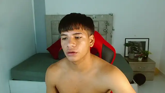 Jay fox1 online show from January 2026 05:03:01 AM