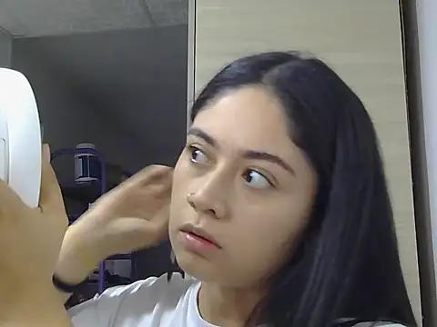 SweetAlbedo online show from January 2026 10:39:01 PM