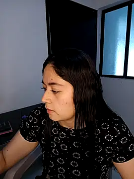 SweetAlbedo online show from February 2026 06:42:01 PM