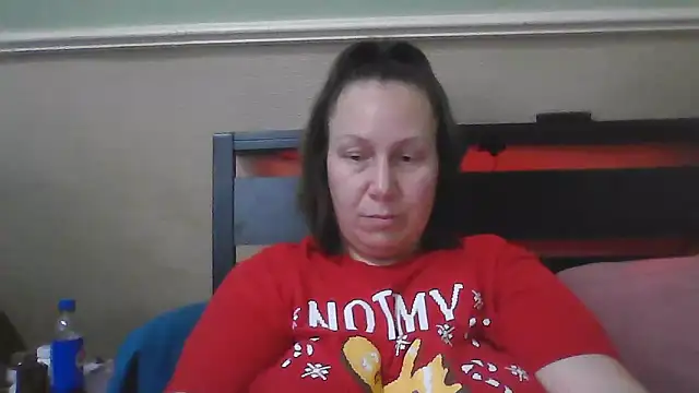 Snapshot of DallaStone chatting on December 2024 07:01:01 PM DallaStone online show from December 2024 07:01:01 PM