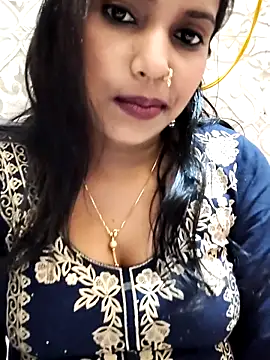 Snapshot of SA-K-SHI chatting on February 2026 06:04:01 PM SA-K-SHI online show from February 2026 06:04:01 PM