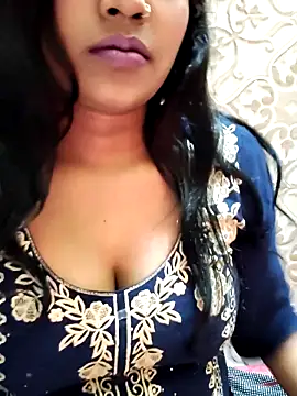 Snapshot of SA-K-SHI chatting on January 2026 07:12:01 PM SA-K-SHI online show from January 2026 07:12:01 PM