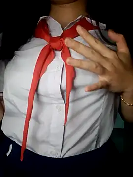 lina loveee online show from April 2026 05:08:02 PM