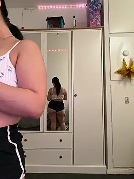 Marisa ass online show from March 2026 09:07:01 AM