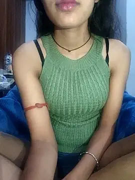 Snapshot of Princes_Zoya chatting on January 2026 01:15:01 PM Princes Zoya online show from January 2026 01:15:01 PM