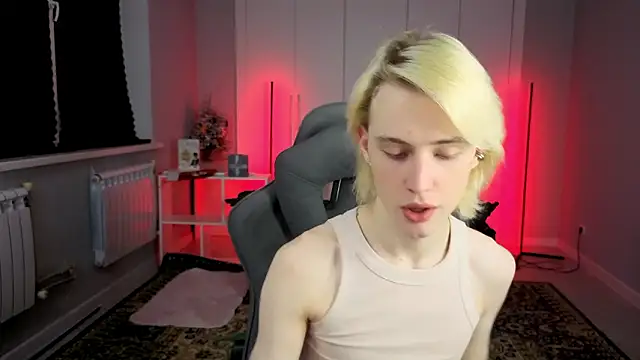 lucidangelok1 online show from March 2026 03:16:01 PM