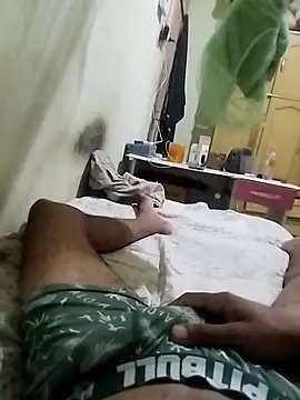 Snapshot of Novinhoxxx chatting on February 2026 07:04:01 PM Novinhoxxx online show from February 2026 07:04:01 PM