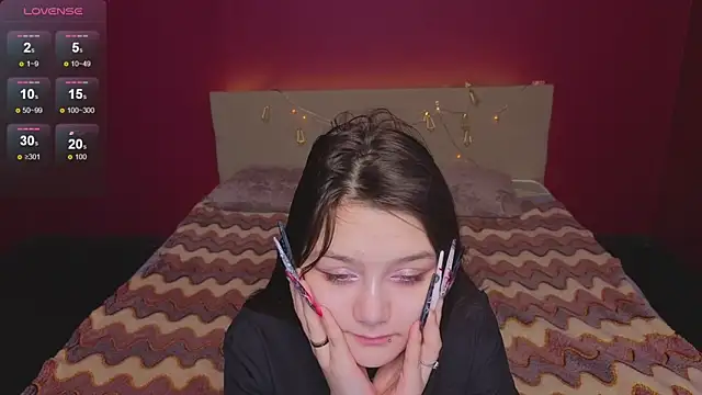 xxxnaughtyfoxyxxx online show from April 2026 09:33:01 AM