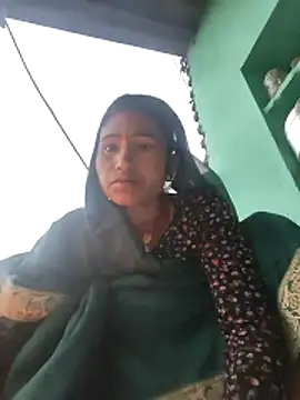 lodhi8080 online show from February 2026 01:06:01 AM