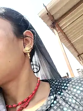 lodhi8080 online show from February 2026 10:04:02 AM