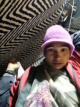 lodhi8080 online show from January 2026 07:31:02 PM