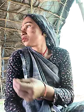 lodhi8080 online show from February 2026 05:40:02 AM