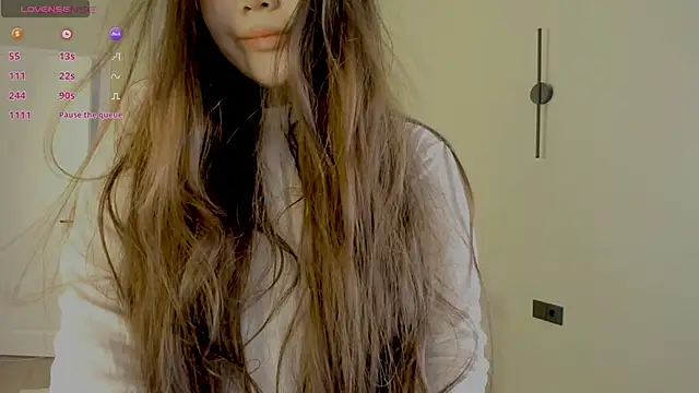 Aiko mainee online show from February 2026 03:18:01 AM