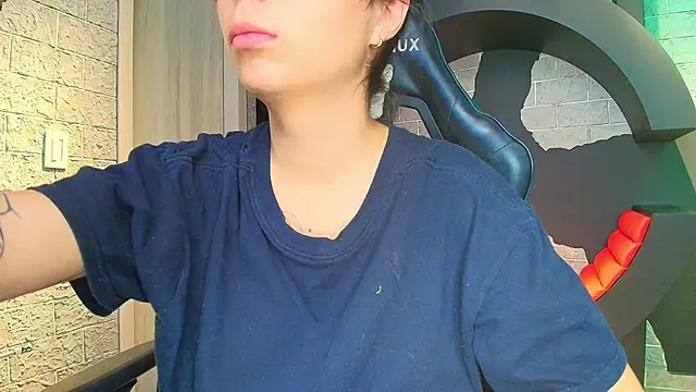 RoousseGil online show from January 2026 12:12:01 PM