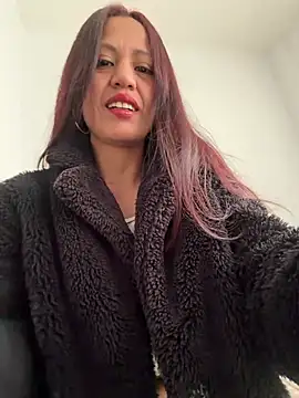 Snapshot of Debbie_girl chatting on February 2026 01:18:02 PM Debbie girl online show from February 2026 01:18:02 PM