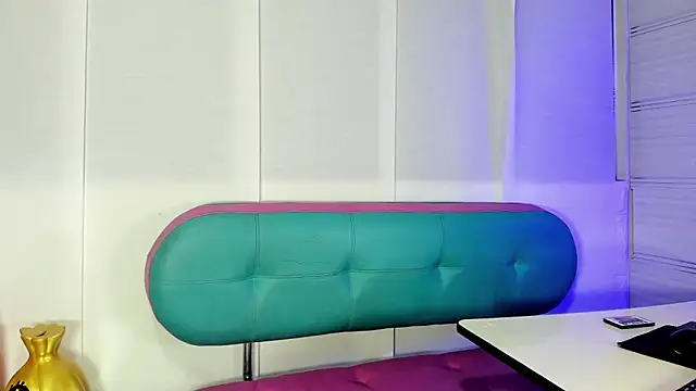 Sue blue online show from March 2026 01:02:01 AM