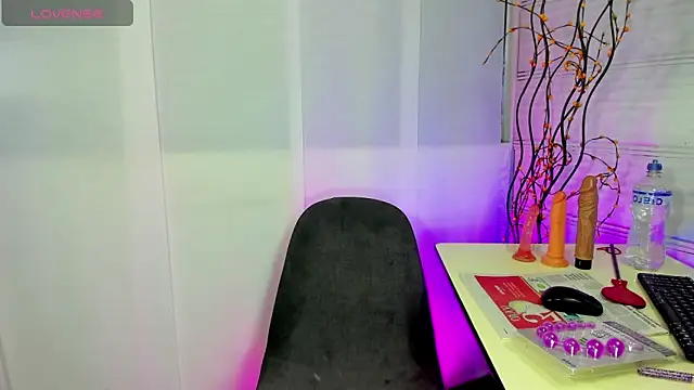 Sue blue online show from April 2026 03:24:02 AM